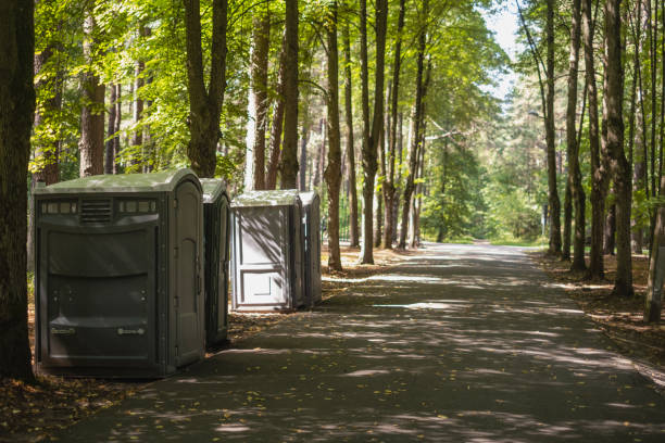 Best Portable bathroom rental  in Etowah, TN
