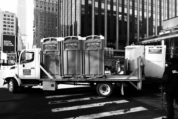 Best High-end porta potty rental  in Etowah, TN